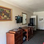 Homestead Motel