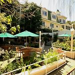 Apple Farm Inn