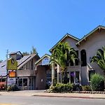 Olive Tree Inn & Suites, A Howard Johnson By Wyndham