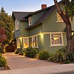 Charming Slo Retreat