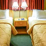 Lamplighter & Hotel 3*