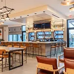 Hotel Springhill By Marriott