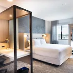 Springhill By Marriott Hotel 3*