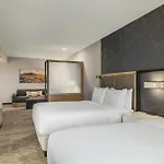 Hotel Springhill By Marriott 3*