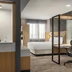 Hotel Springhill By Marriott