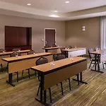 Courtyard By Marriott Hotel 3*