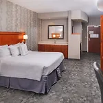 Courtyard By Marriott 3*