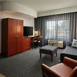 Hotel Courtyard By Marriott 3*