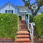 Central San Luis Obispo Home With Garden And Yard!