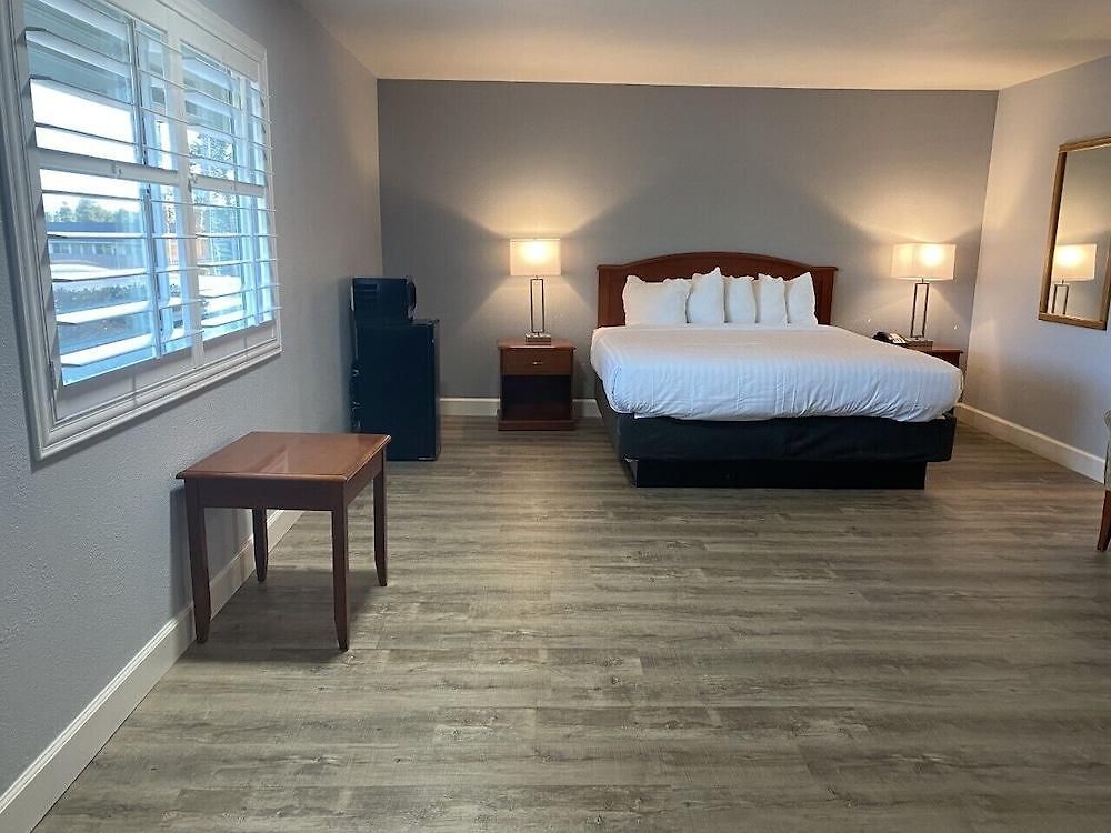 Vagabond Hotel 2*