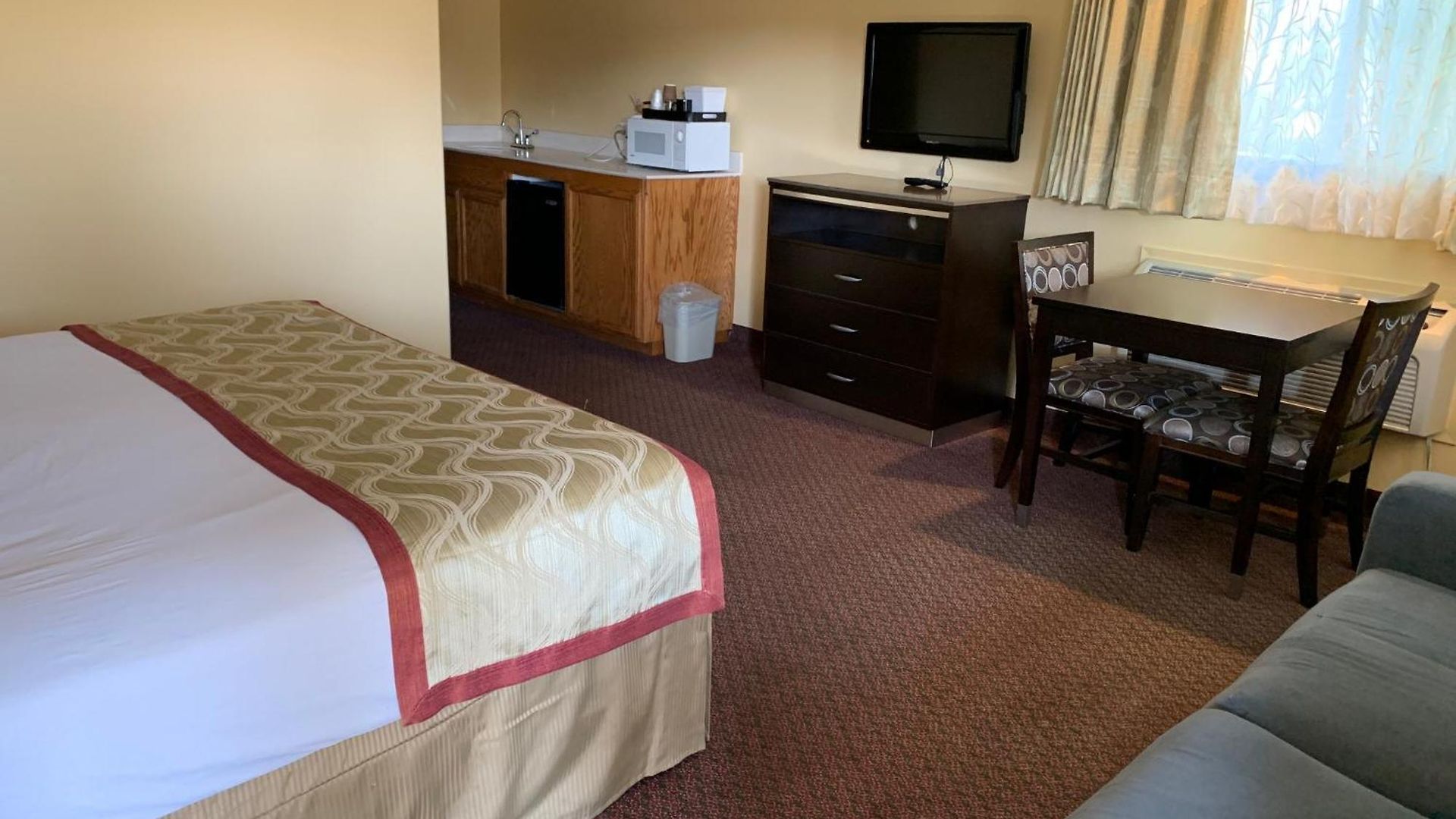 Hotel Olive Tree & Suites, A Howard Johnson By Wyndham San Luis Obispo