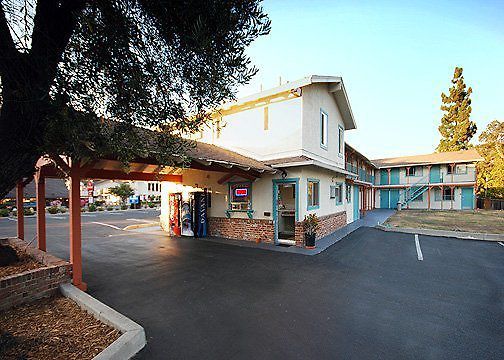 Motel Budget
