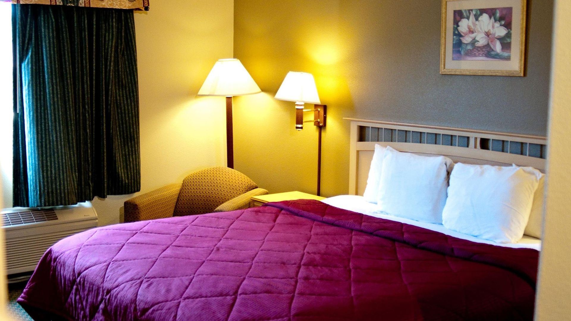 Lamplighter & 3* San Luis Obispo