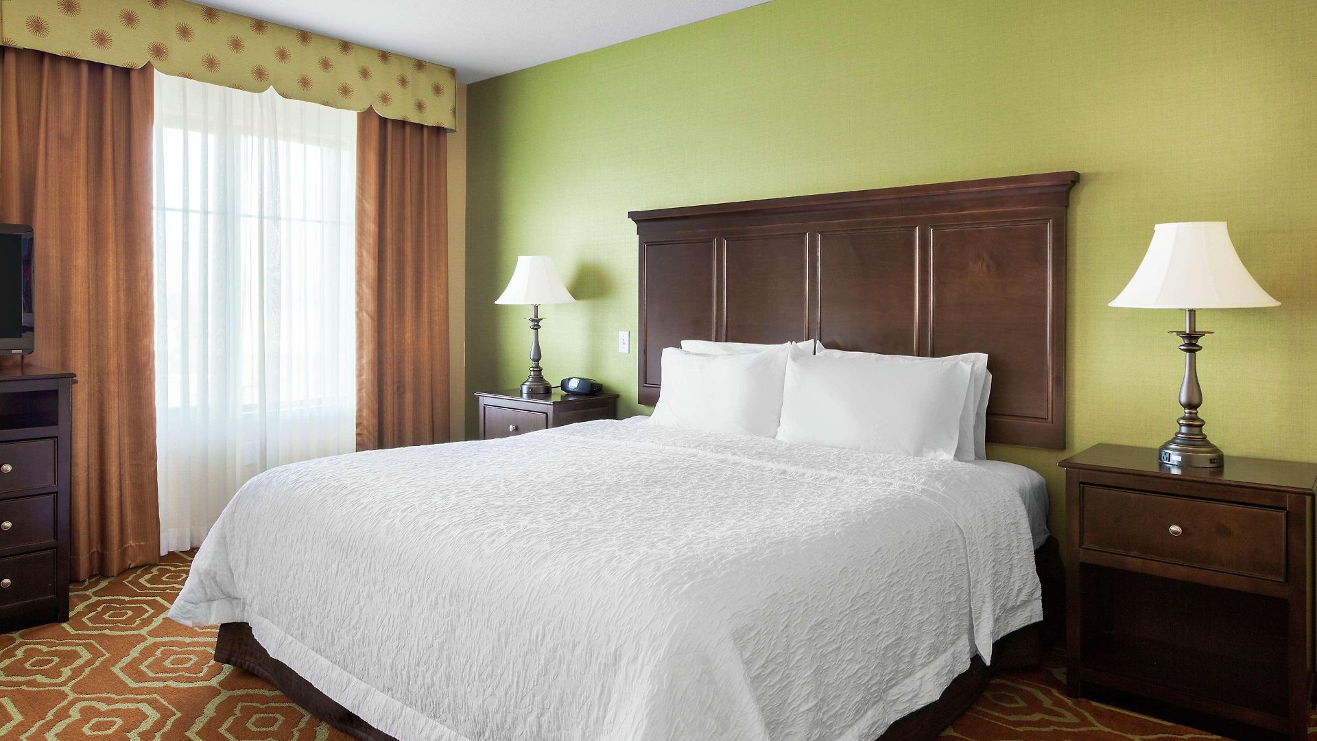 Hampton & 3* San Luis Obispo