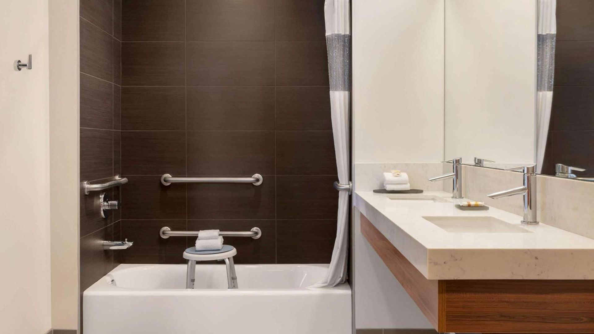 La Quinta By Wyndham Hotel San Luis Obispo