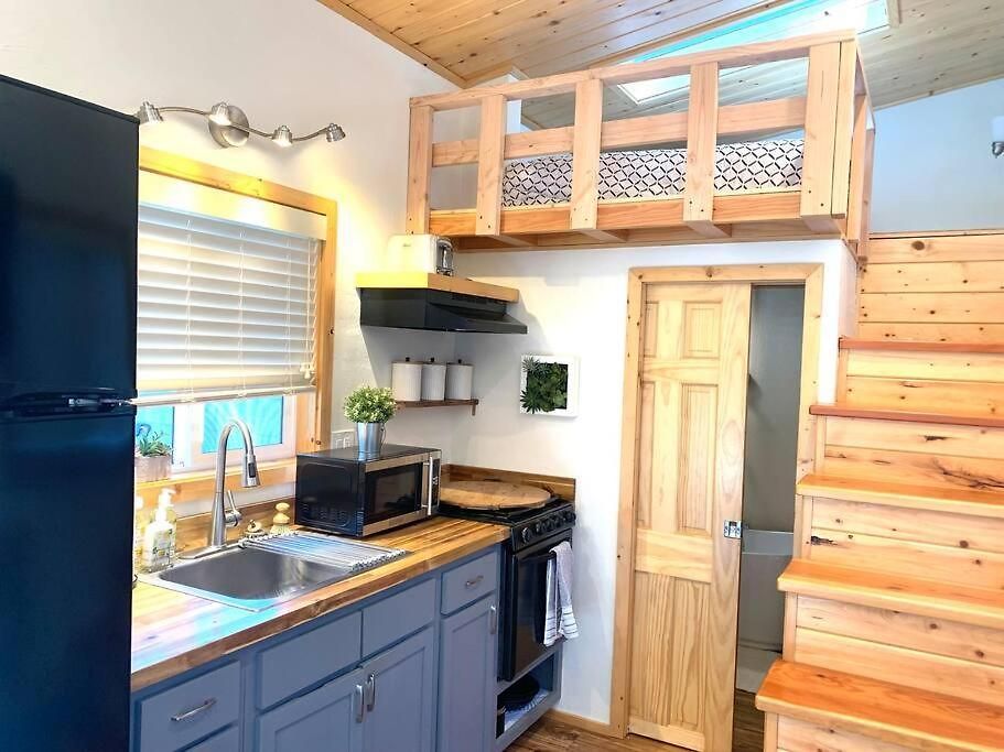 Sunshine Tiny And Loft Close To Downtown * San Luis Obispo