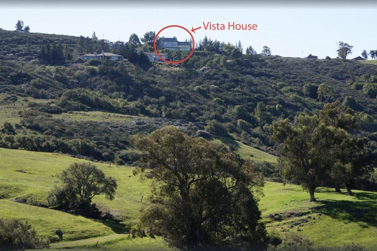 Vista House, Luxury Above The Clouds! - Whole House *