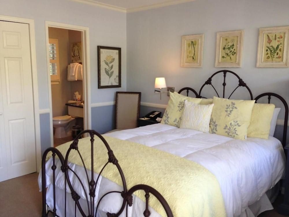 Apple Farm Hotel 3*