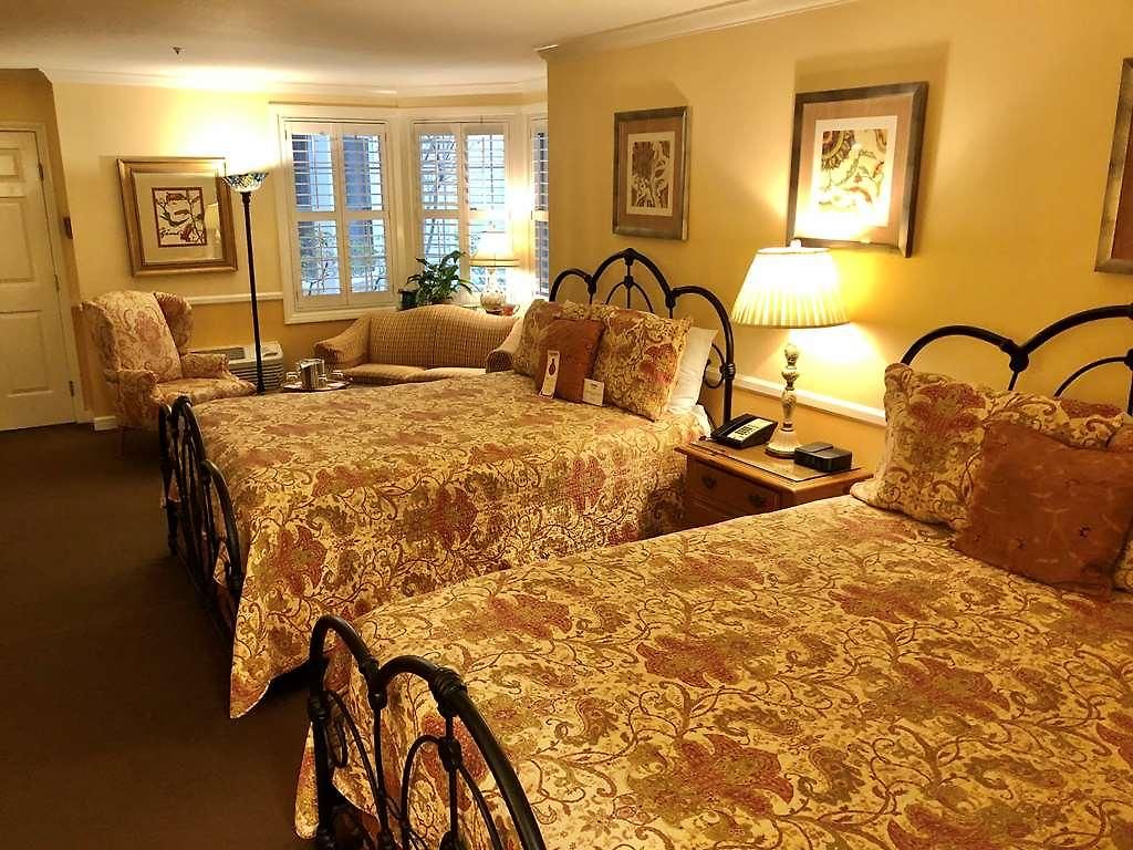 Apple Farm Hotel 3*