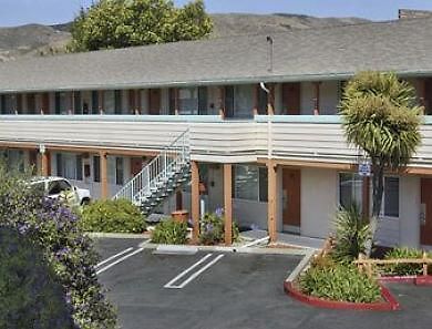 Inn Avenue Downtown District Slo 3*