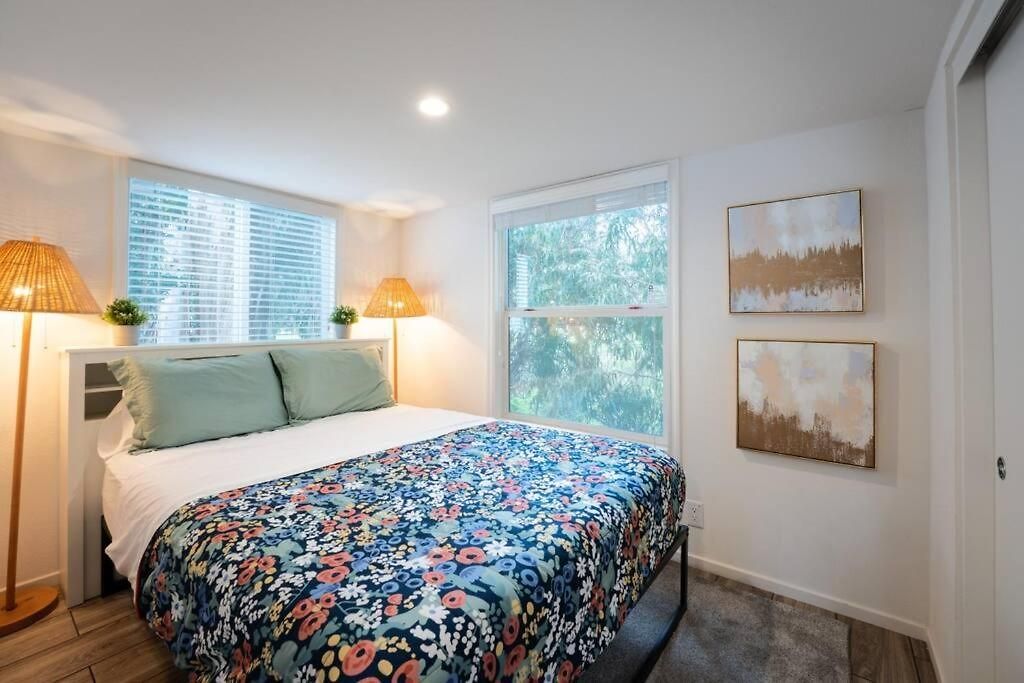 Coastal Tiny House 2 Queen Beds Loft * San Luis Obispo