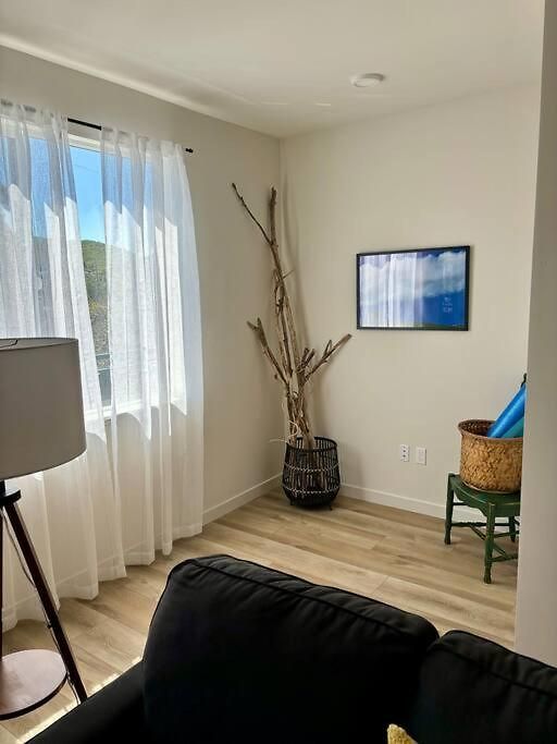Urban Slo Living- 1 Mile From Downtown