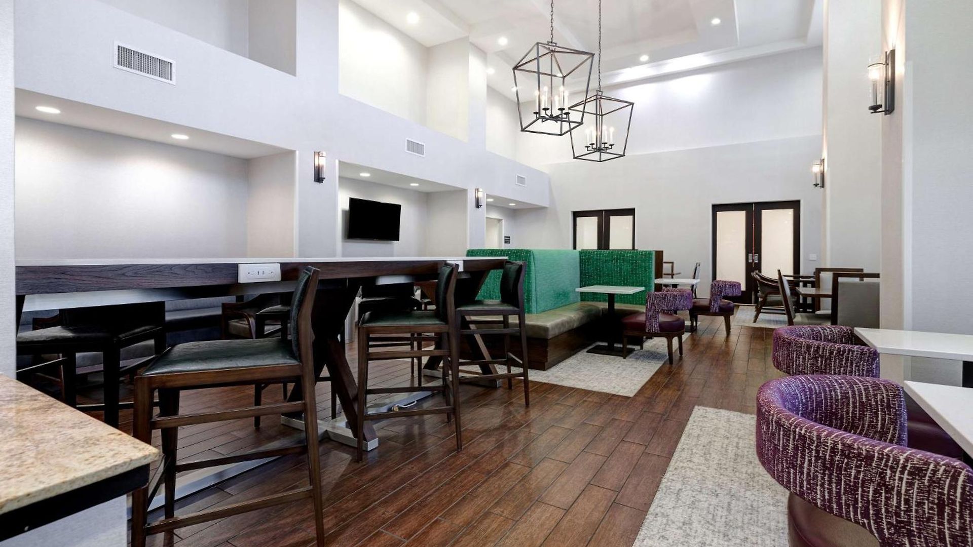 Hampton & 3* San Luis Obispo