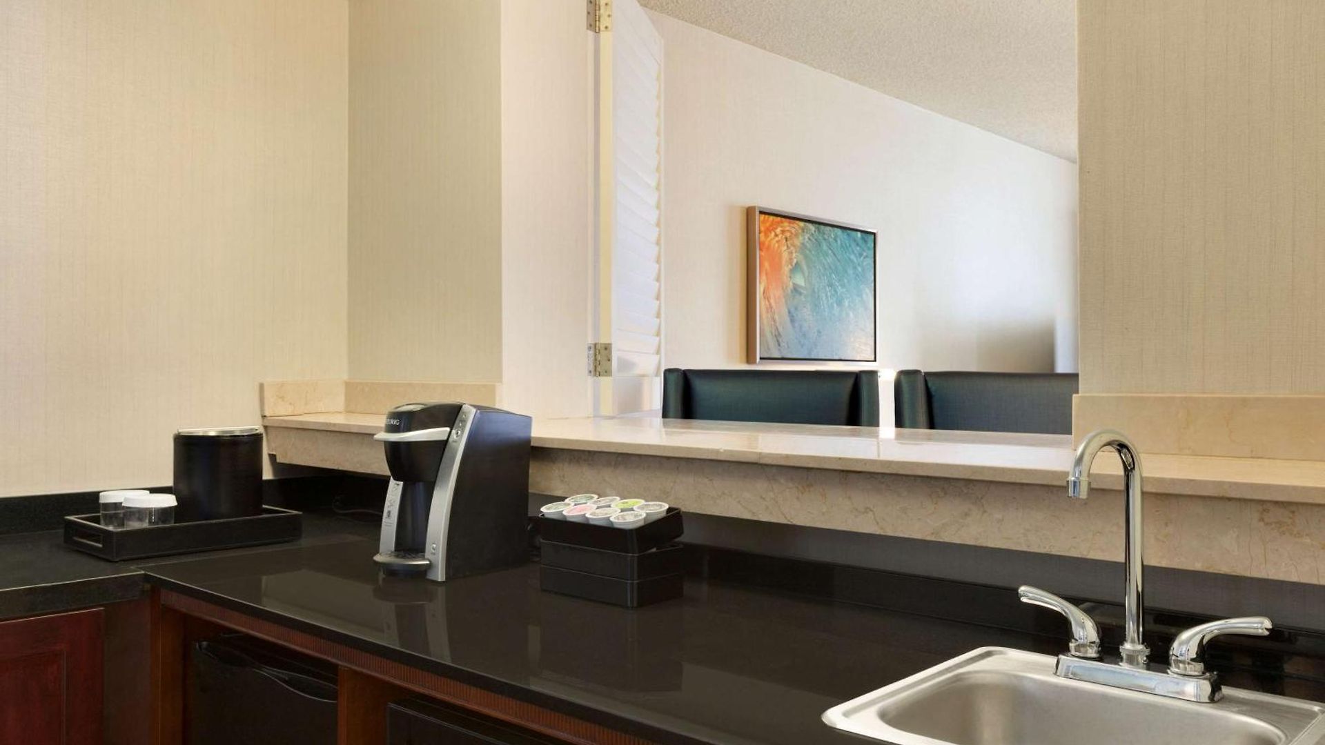 Hotel Embassy 4*
