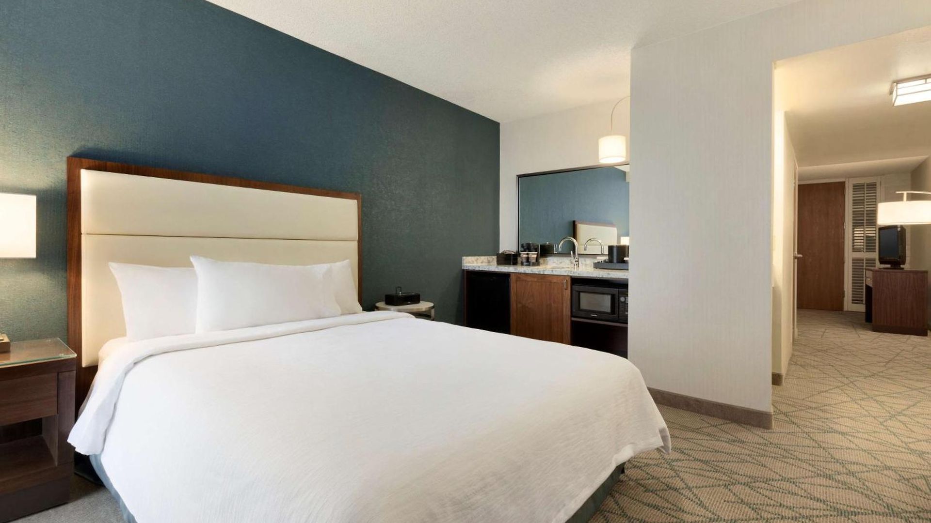 Hotel Embassy 4*