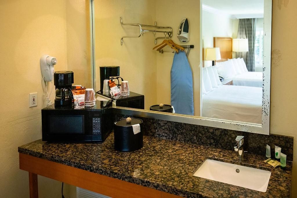 At Hotel 3*