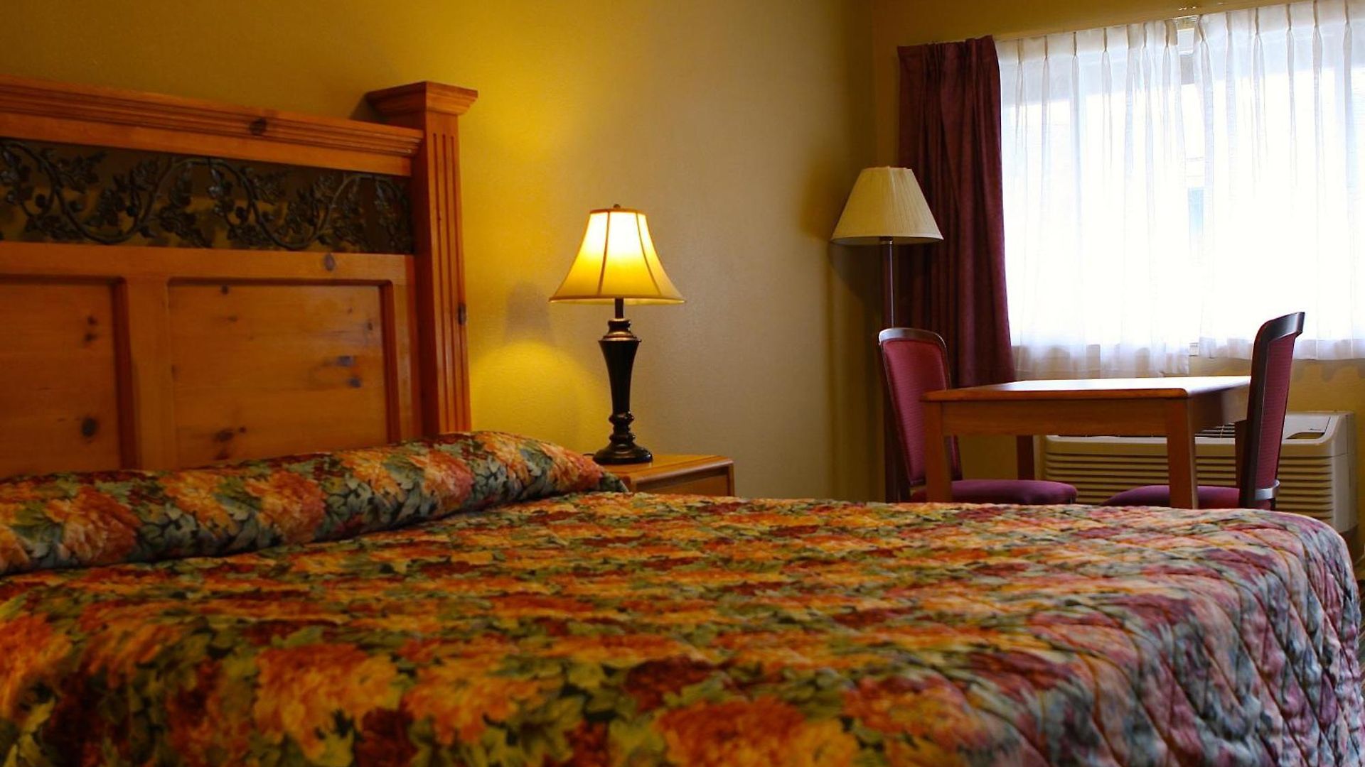 San Luis And Motel