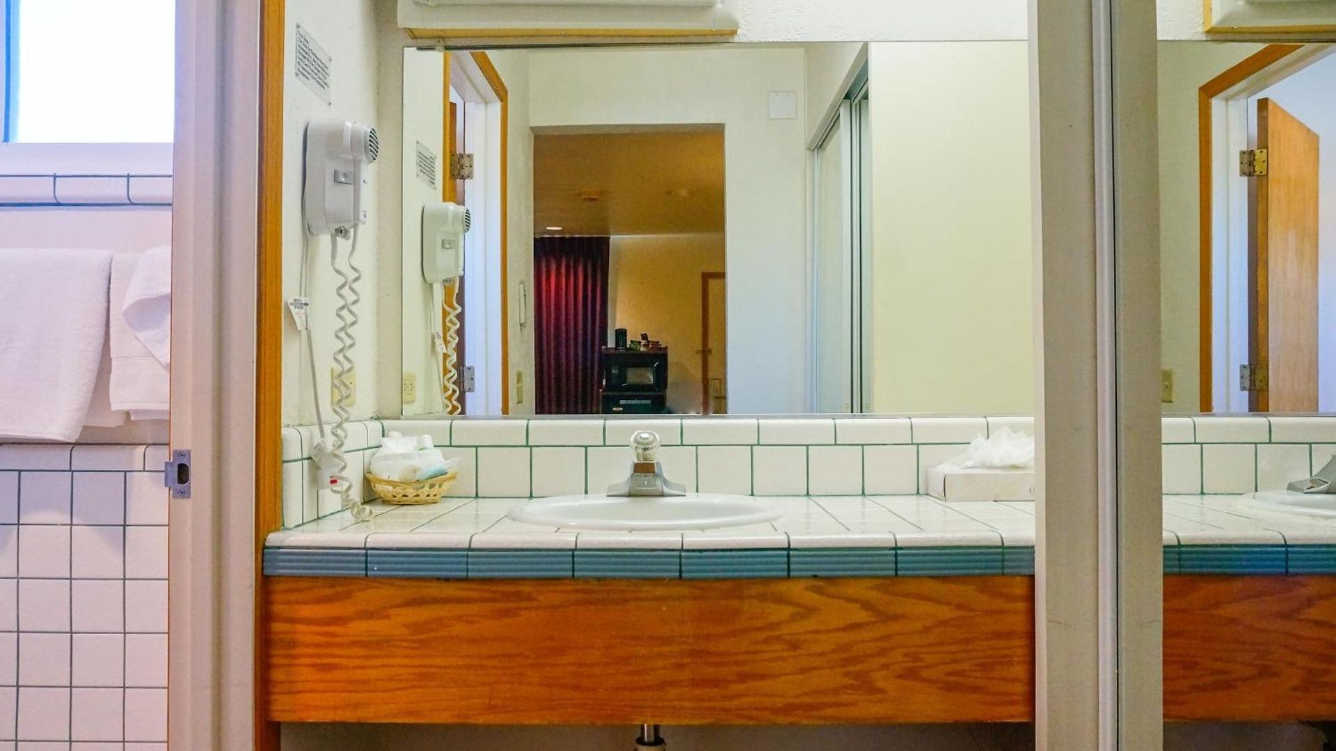 Lamplighter & Hotel San Luis Obispo