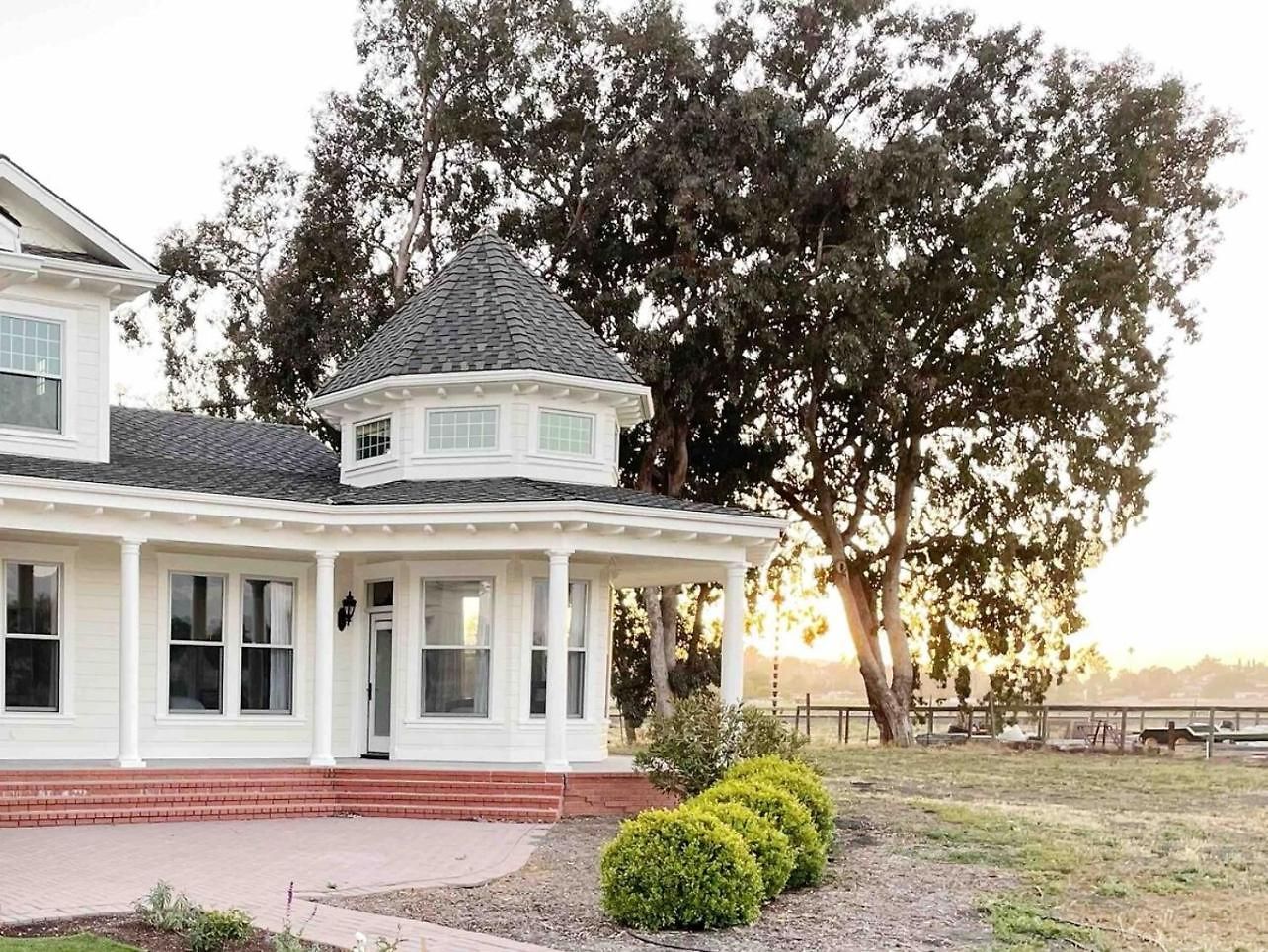 Luxury Hot Tub Wine Country Victorian Near Slo Holiday home San Luis Obispo