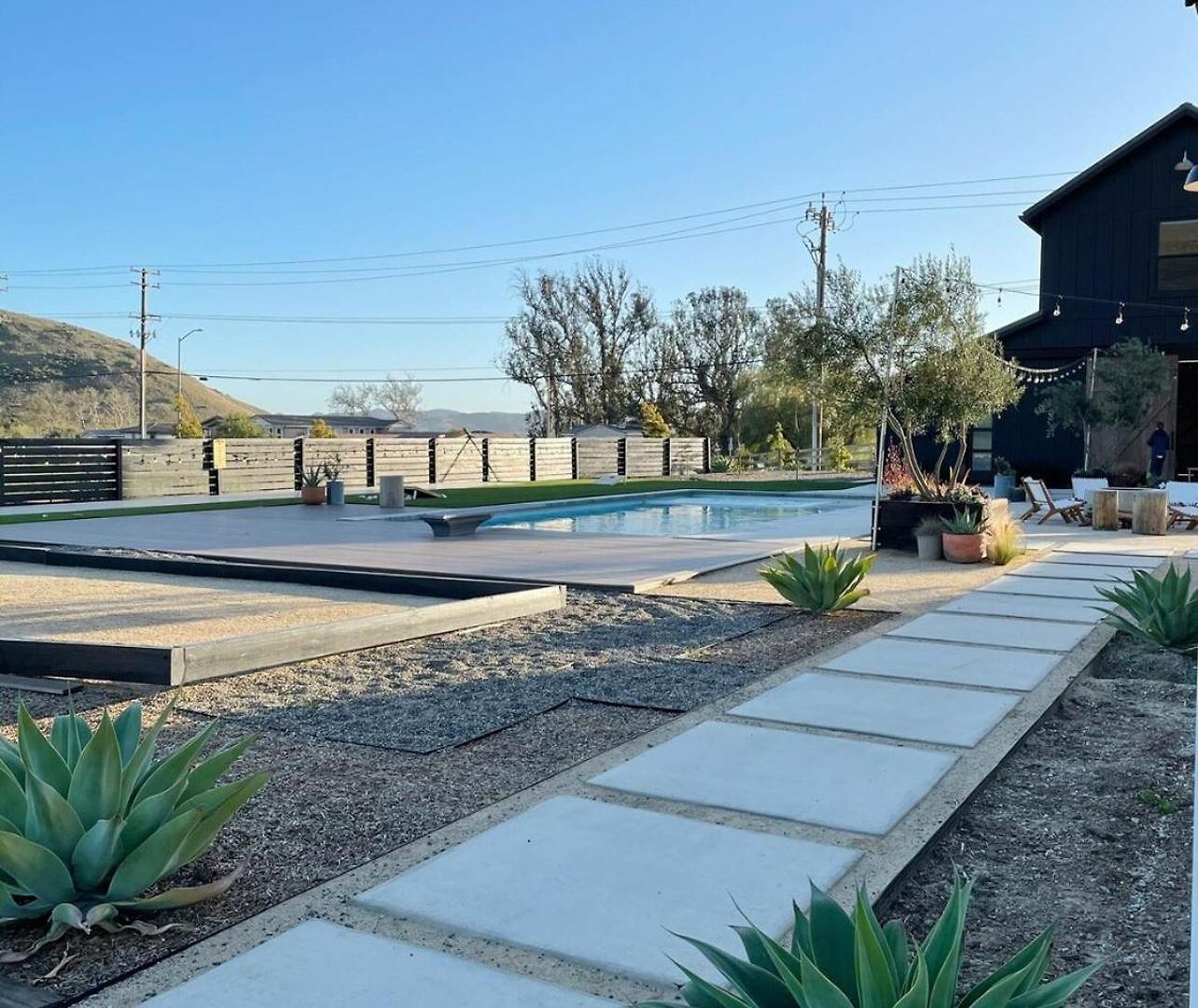 Private Pool & Hot Tub Retreat Near Downtown Slo *