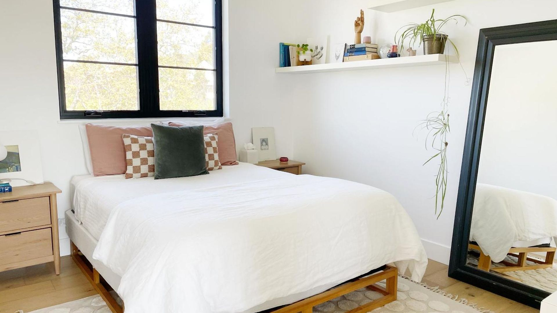 Private Pool & Hot Tub Retreat Near Downtown Slo