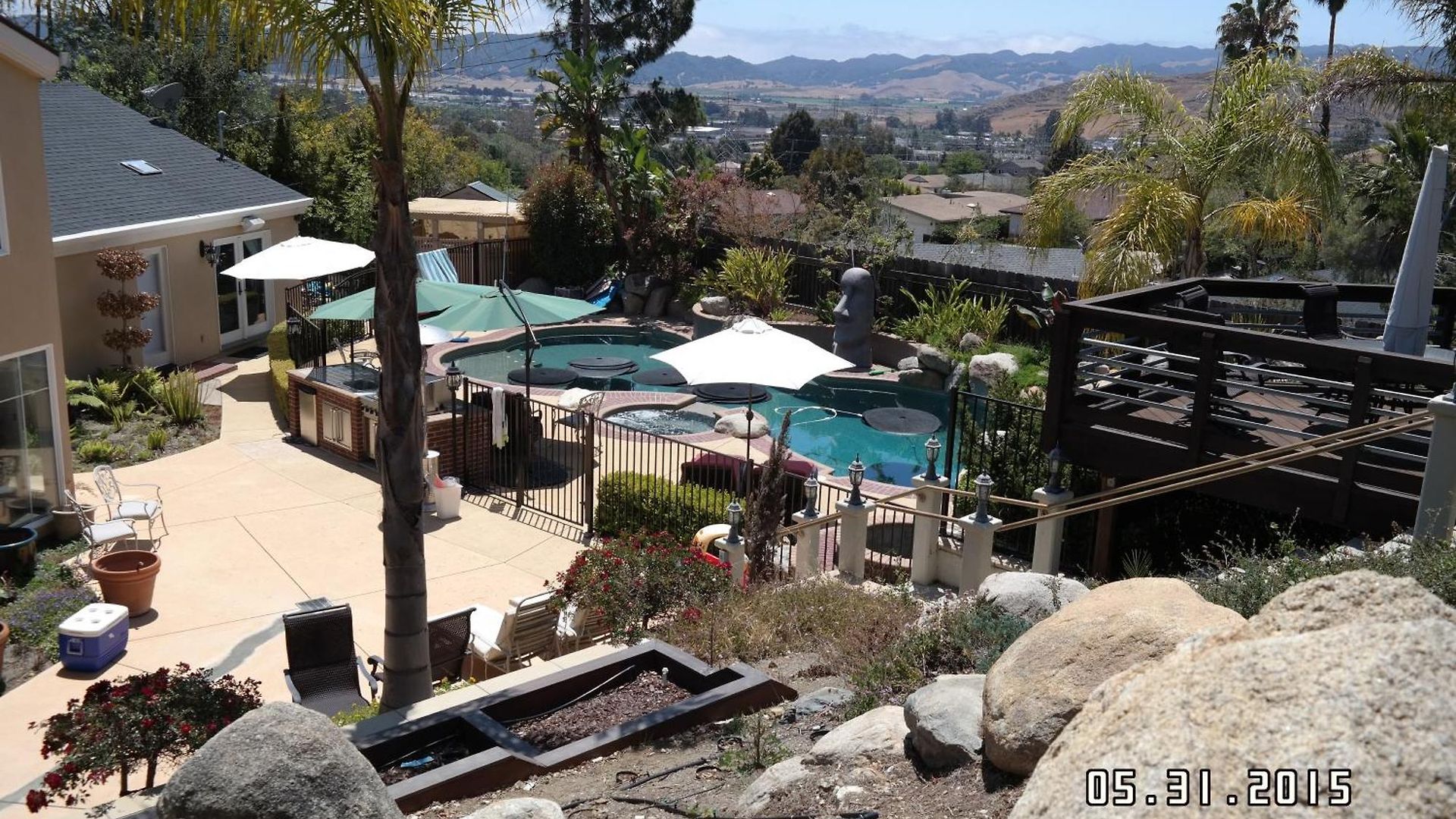 Homestay Oasis Private Entry Suite, Pool, Jacuzzi And