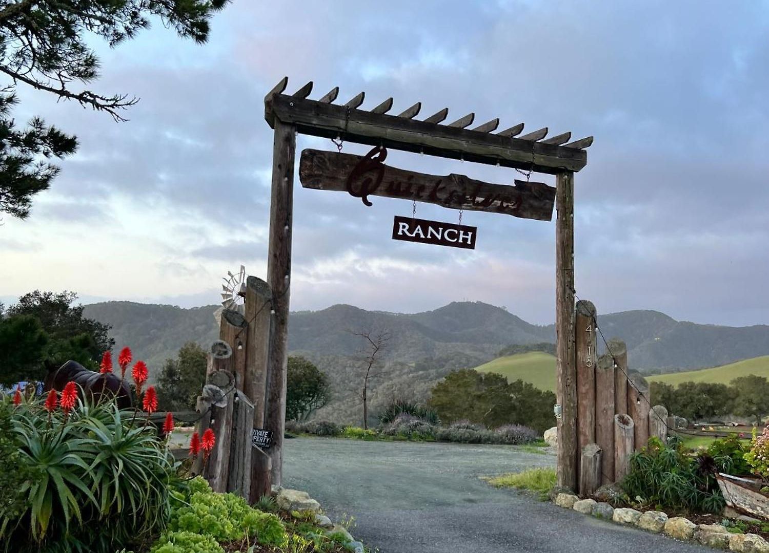 The Barn At Eagles Landing Ranch Lodge