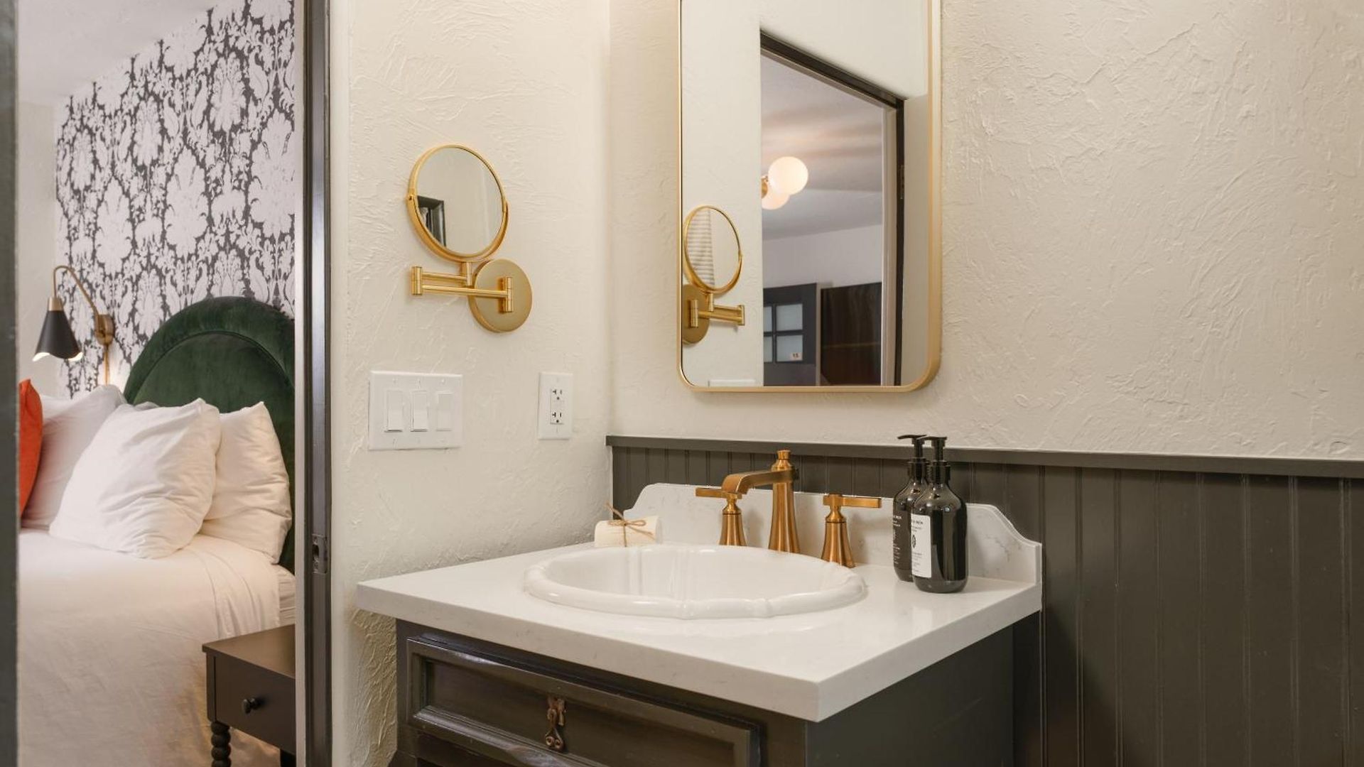 Petit Soleil - Bed, Breakfast And Bar San Luis Obispo
