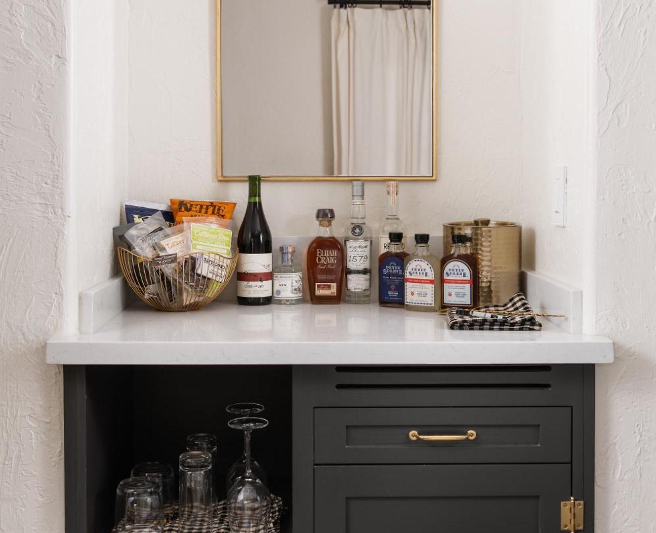 Petit Soleil - Bed, Breakfast And Bar Bed & Breakfast