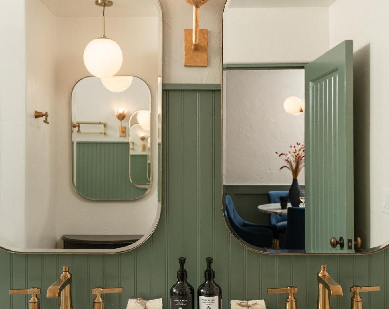 Petit Soleil - Bed, Breakfast And Bar 4*