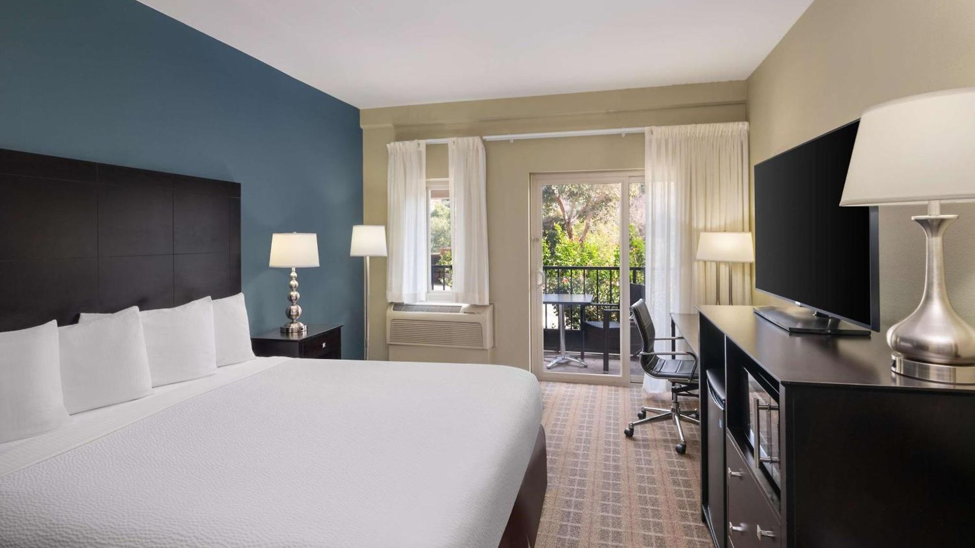 La Cuesta Inn, Bw Signature Collection 3*