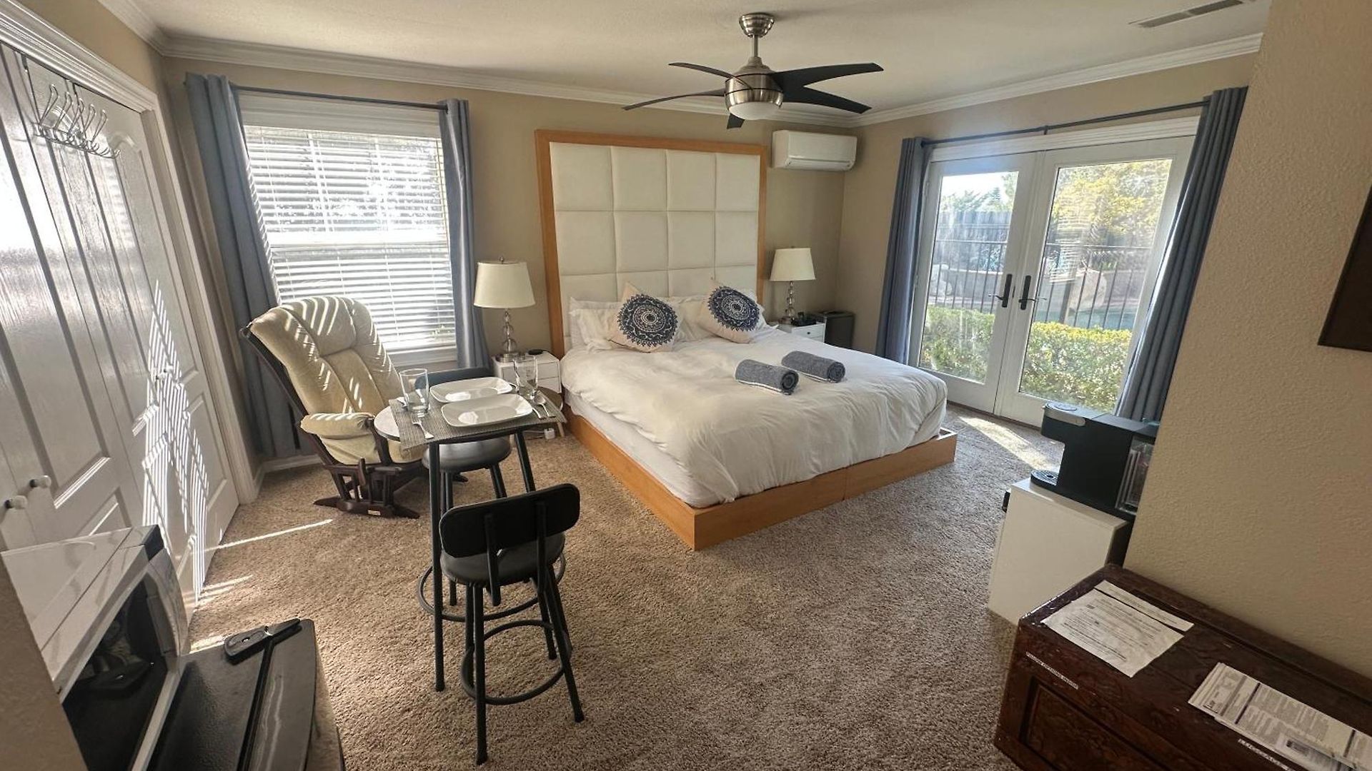 Homestay Oasis Private Entry Suite, Pool, Jacuzzi And San Luis Obispo