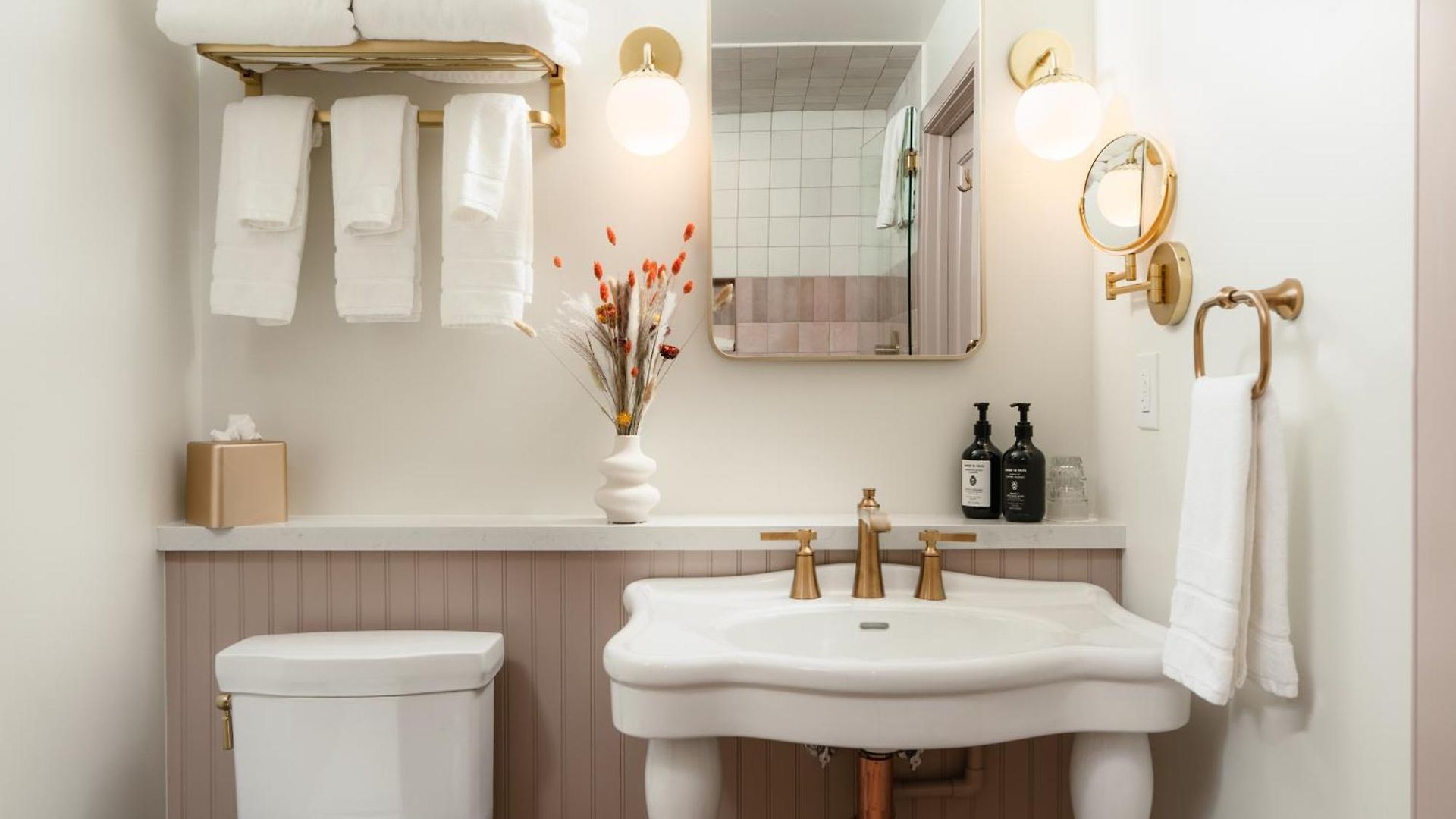 Petit Soleil - Bed, Breakfast And Bar San Luis Obispo