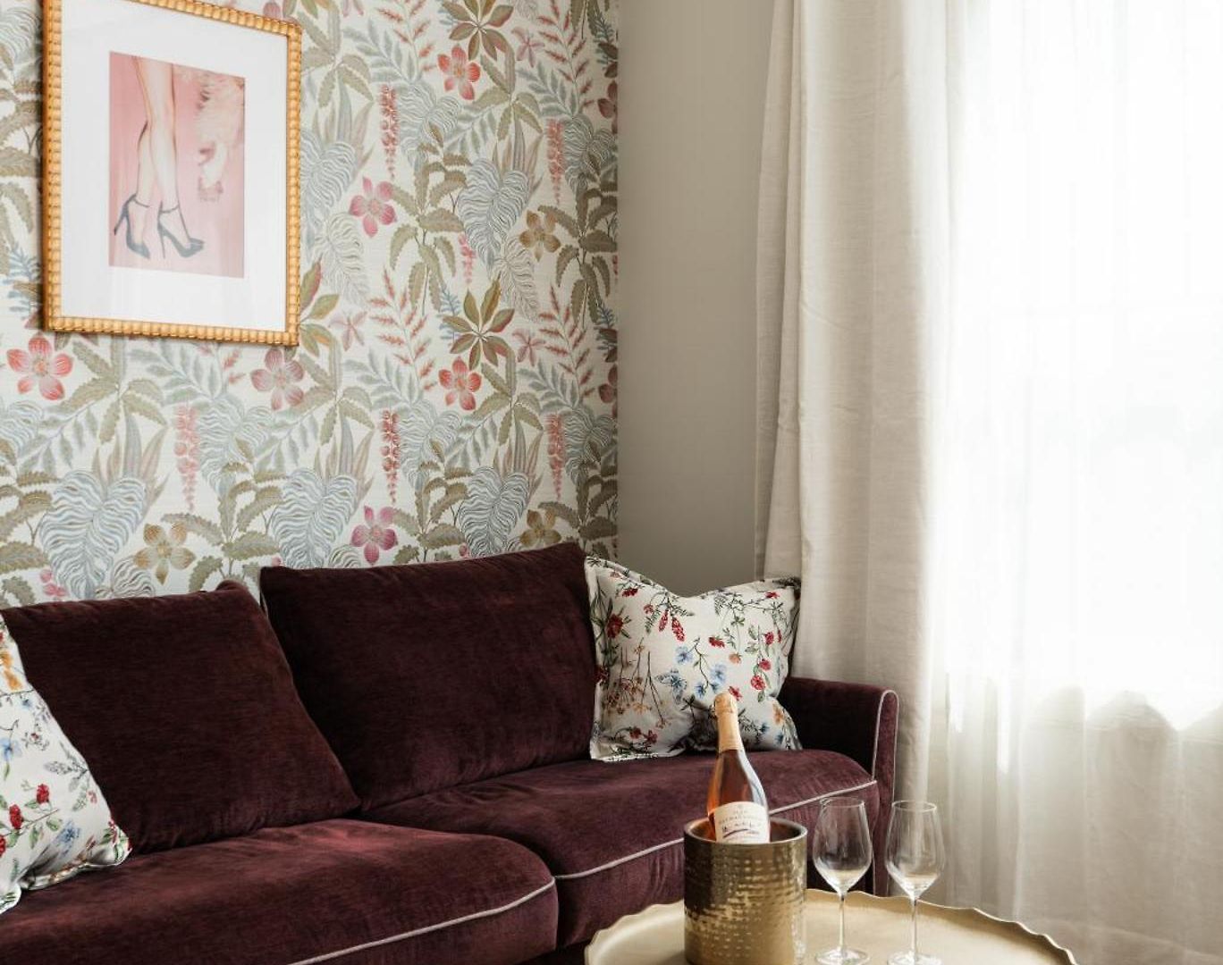 Bed & Breakfast Petit Soleil - Bed, Breakfast And Bar 4*