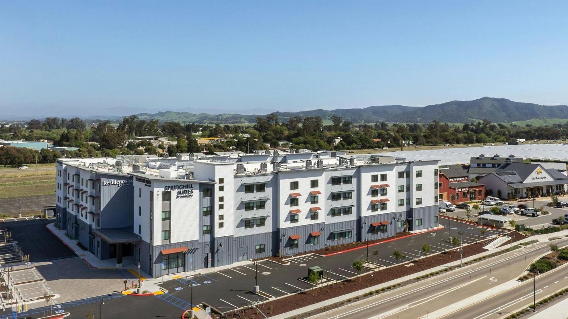 Springhill By Marriott Hotel