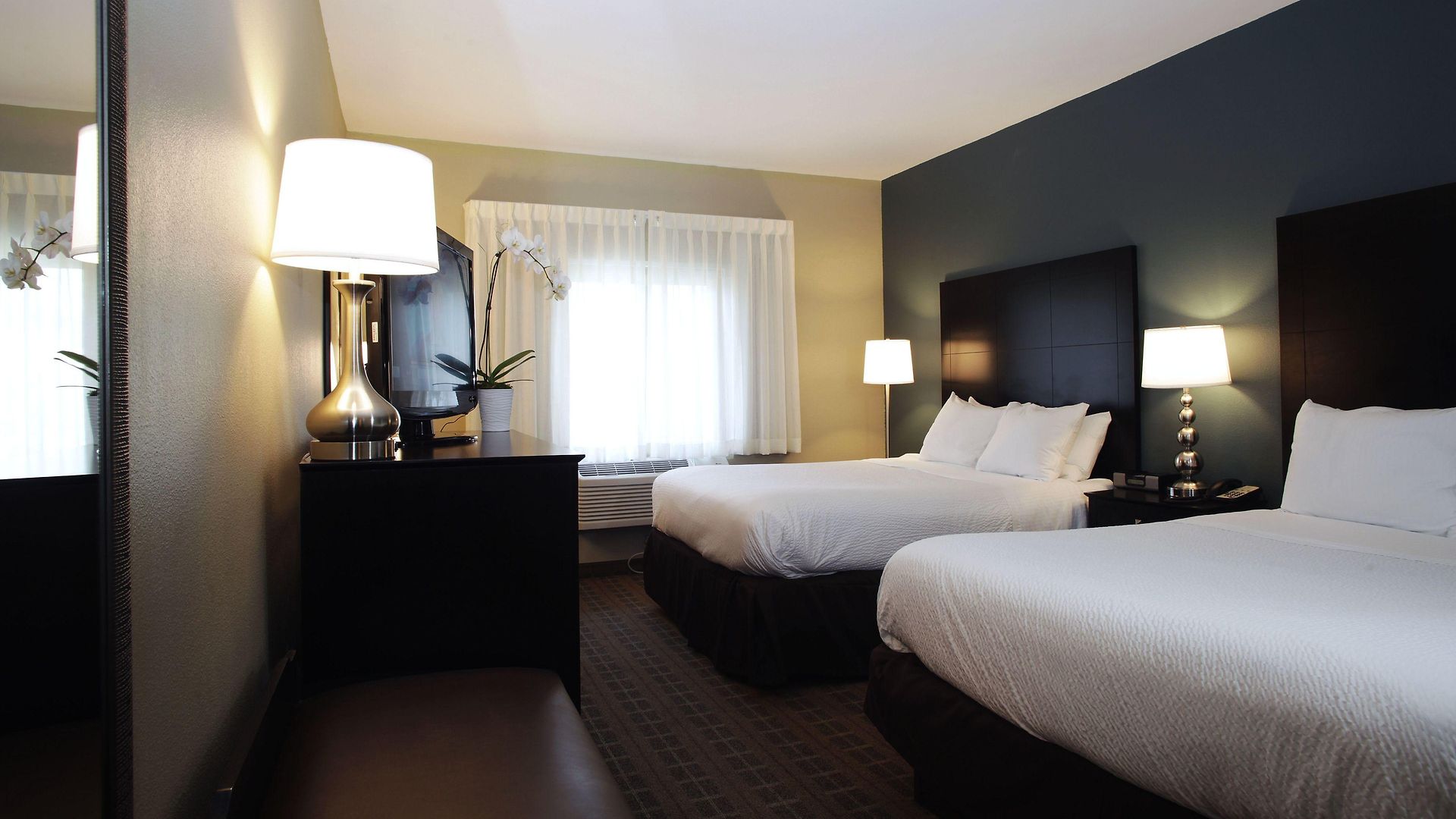Hotel La Cuesta Inn, Bw Signature Collection 3*