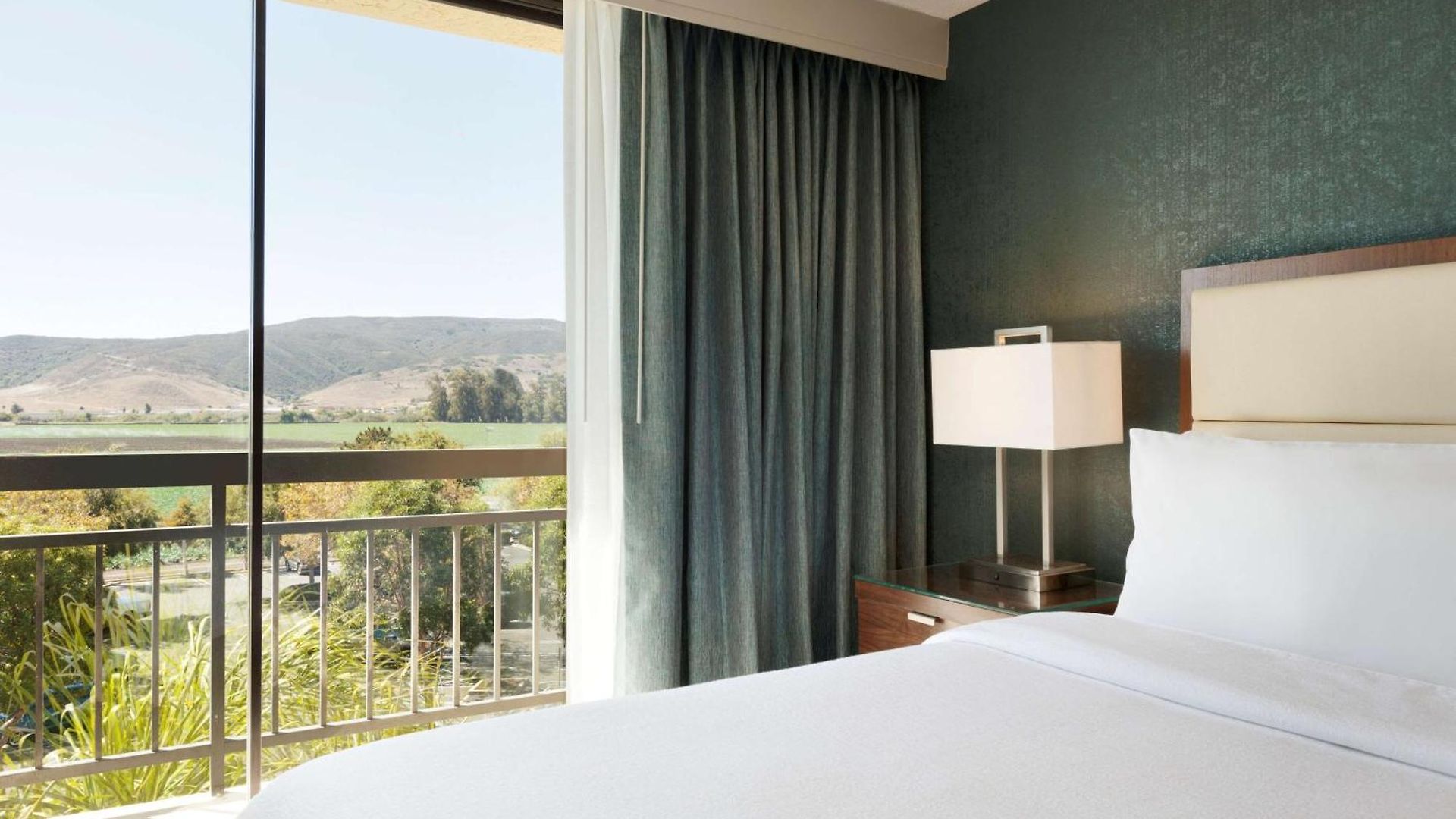 Hotel Embassy 4*