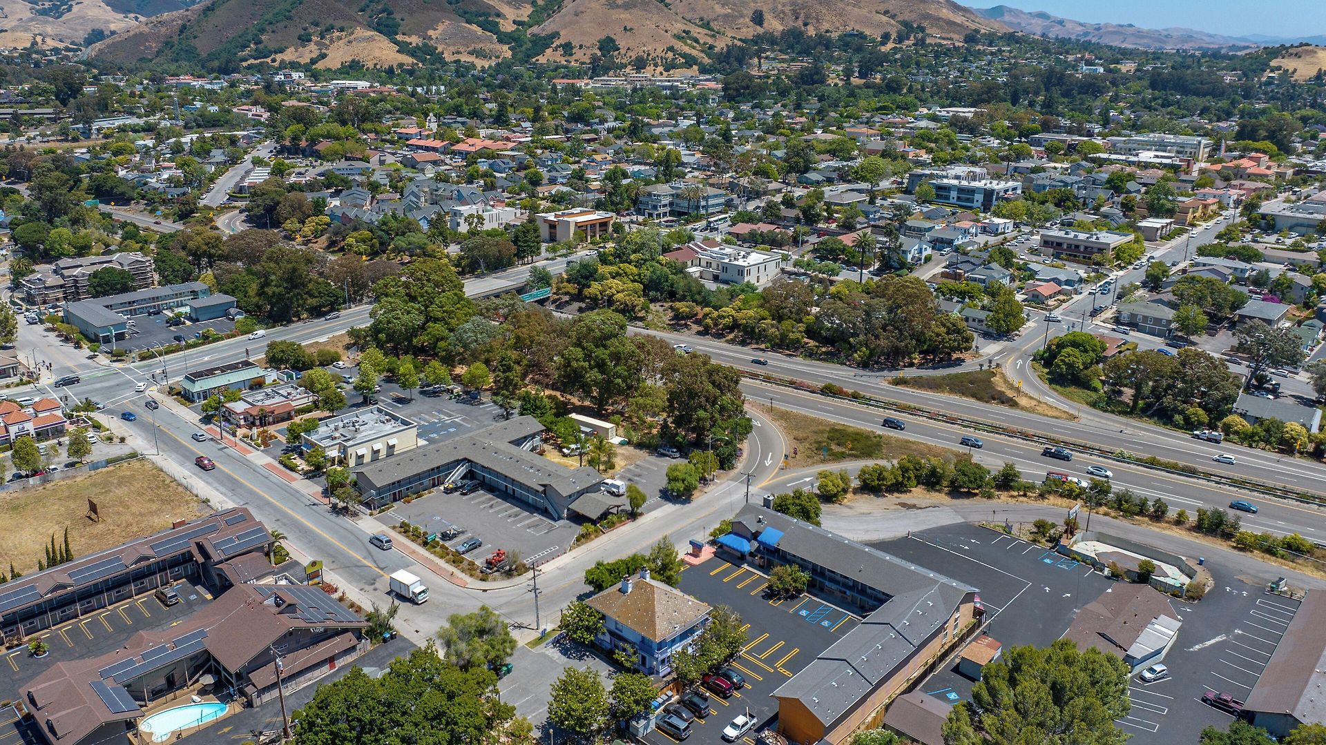 Downtown Slo - Motel 2*