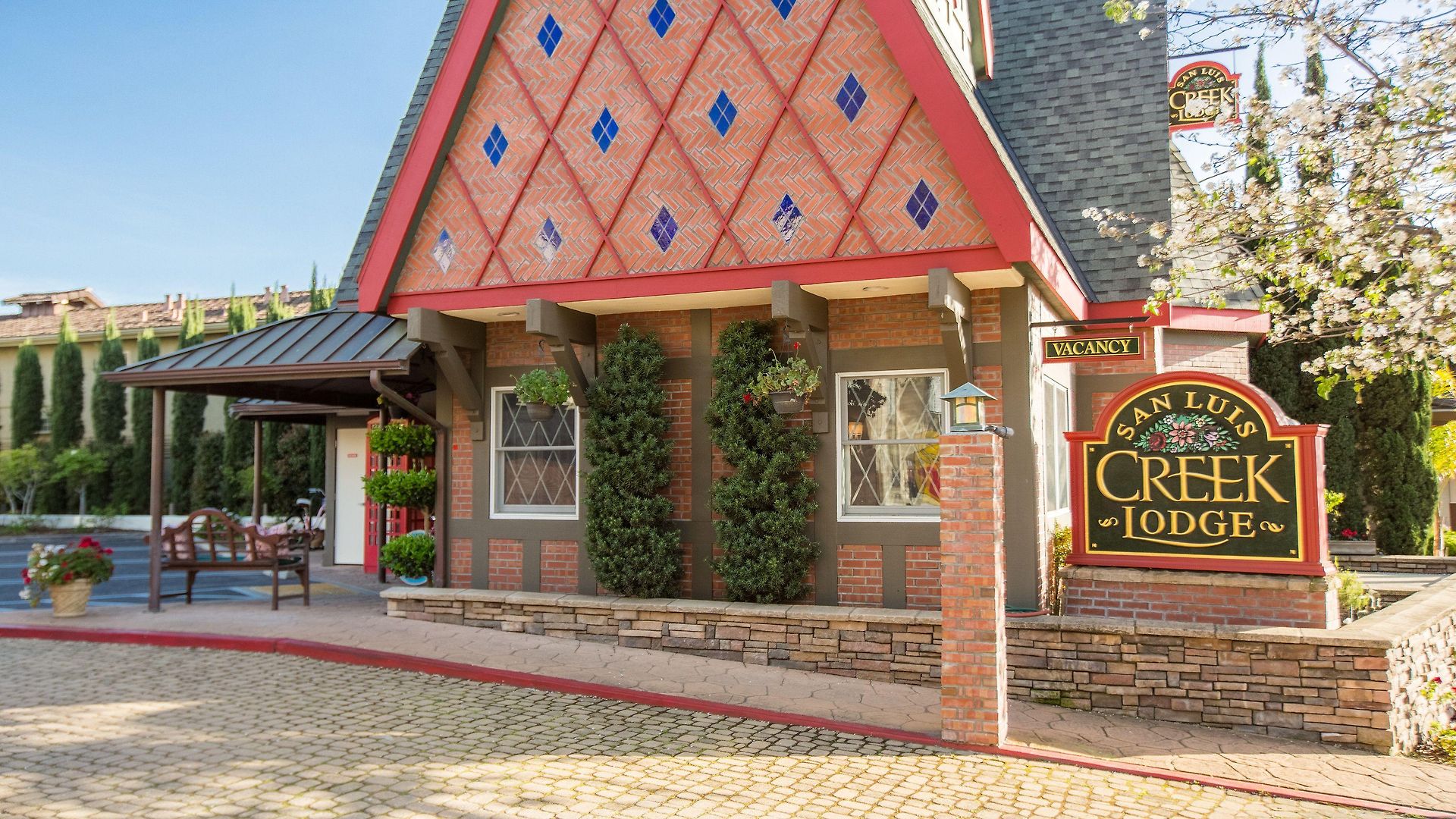 Inn San Luis Creek