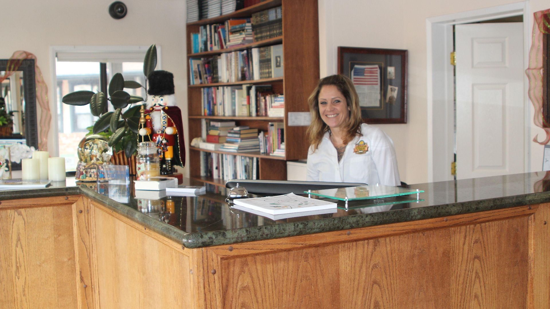 Inn Peach Tree